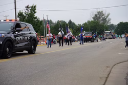 Parade3